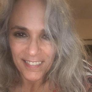 Meet your Posher, Janet